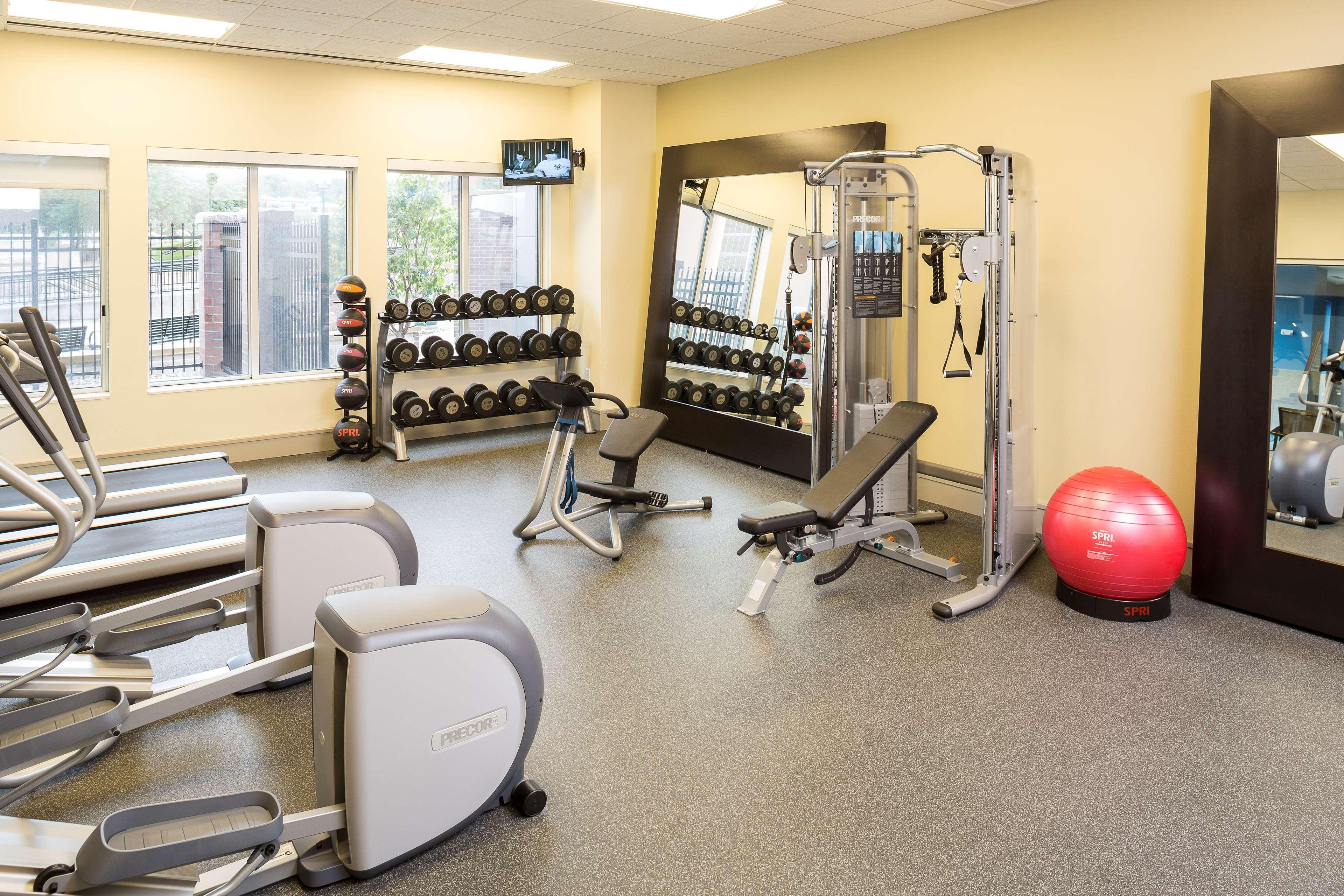 Hilton Garden Inn Sioux Falls Downtown Ngoại thất bức ảnh