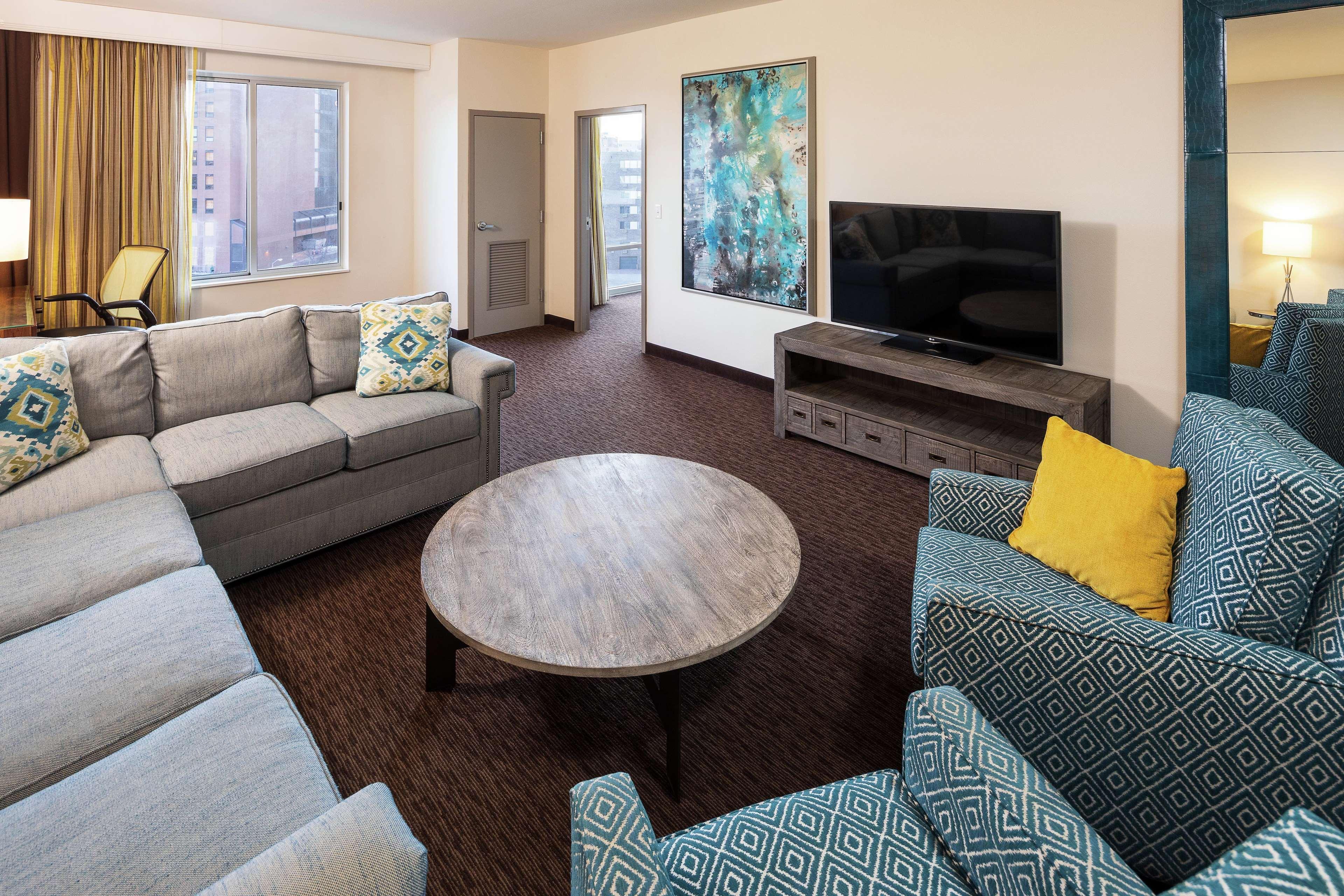 Hilton Garden Inn Sioux Falls Downtown Ngoại thất bức ảnh
