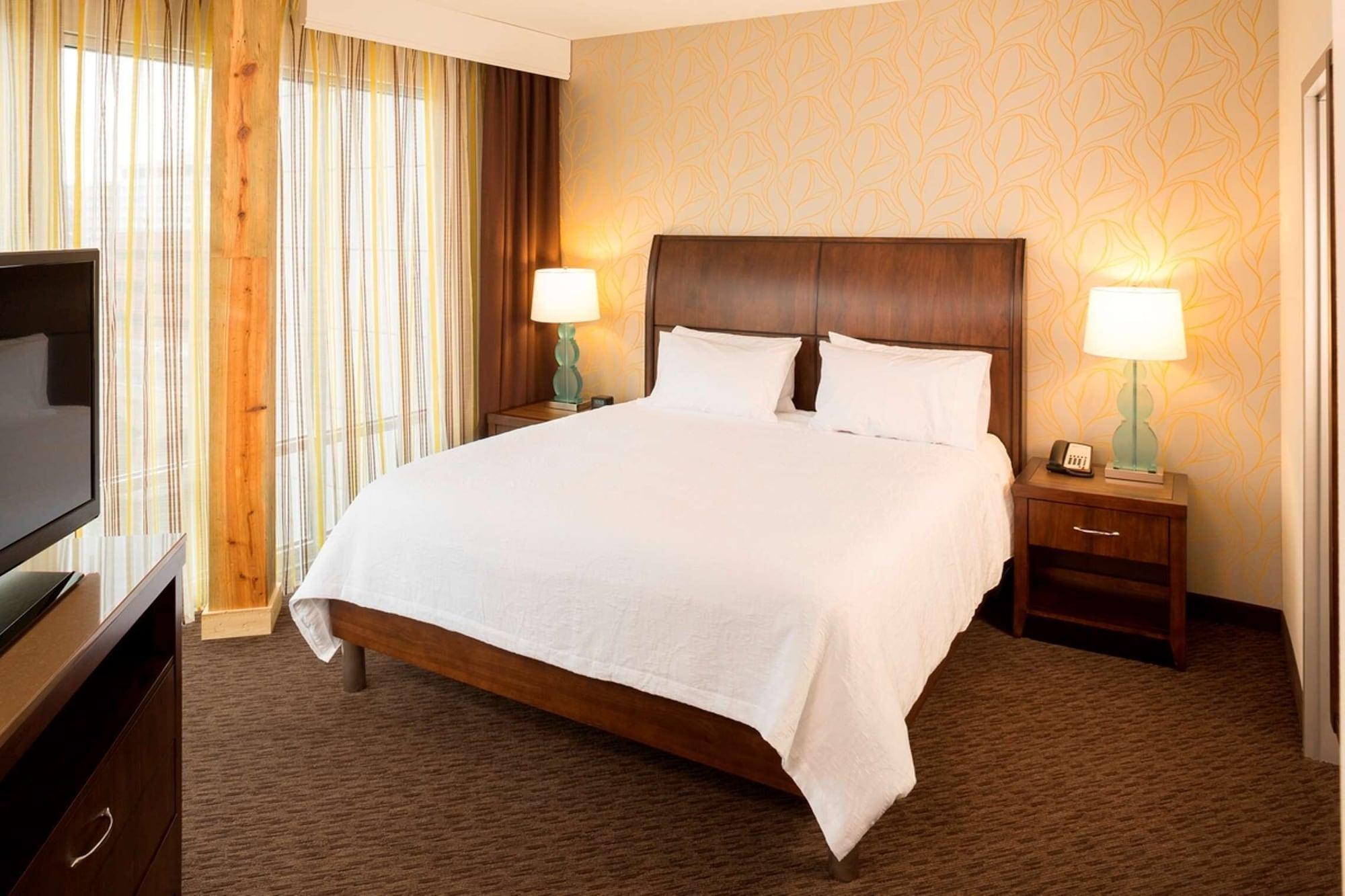 Hilton Garden Inn Sioux Falls Downtown Ngoại thất bức ảnh