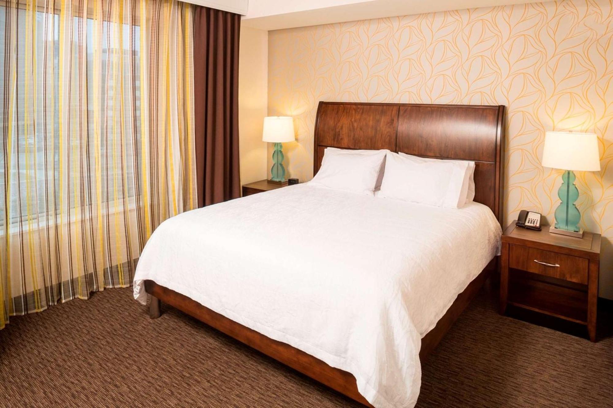 Hilton Garden Inn Sioux Falls Downtown Ngoại thất bức ảnh