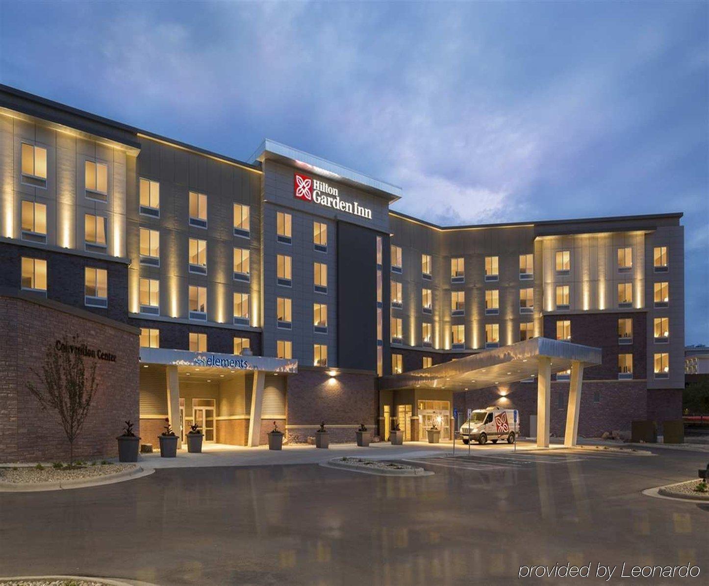 Hilton Garden Inn Sioux Falls Downtown Ngoại thất bức ảnh